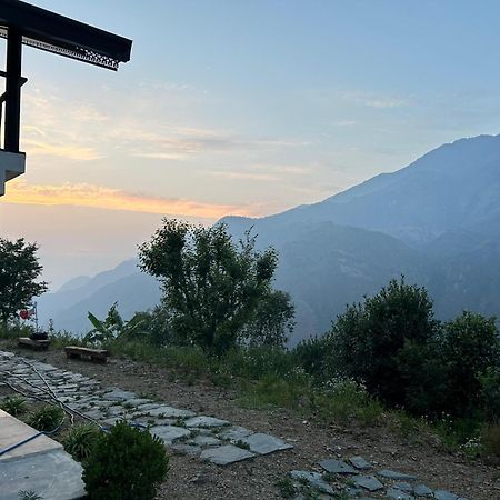 Purmo Channi Hotel Chakrata Exterior photo